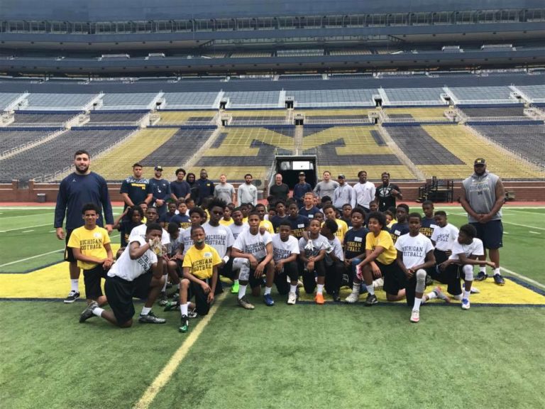 Players group photo in the stadium